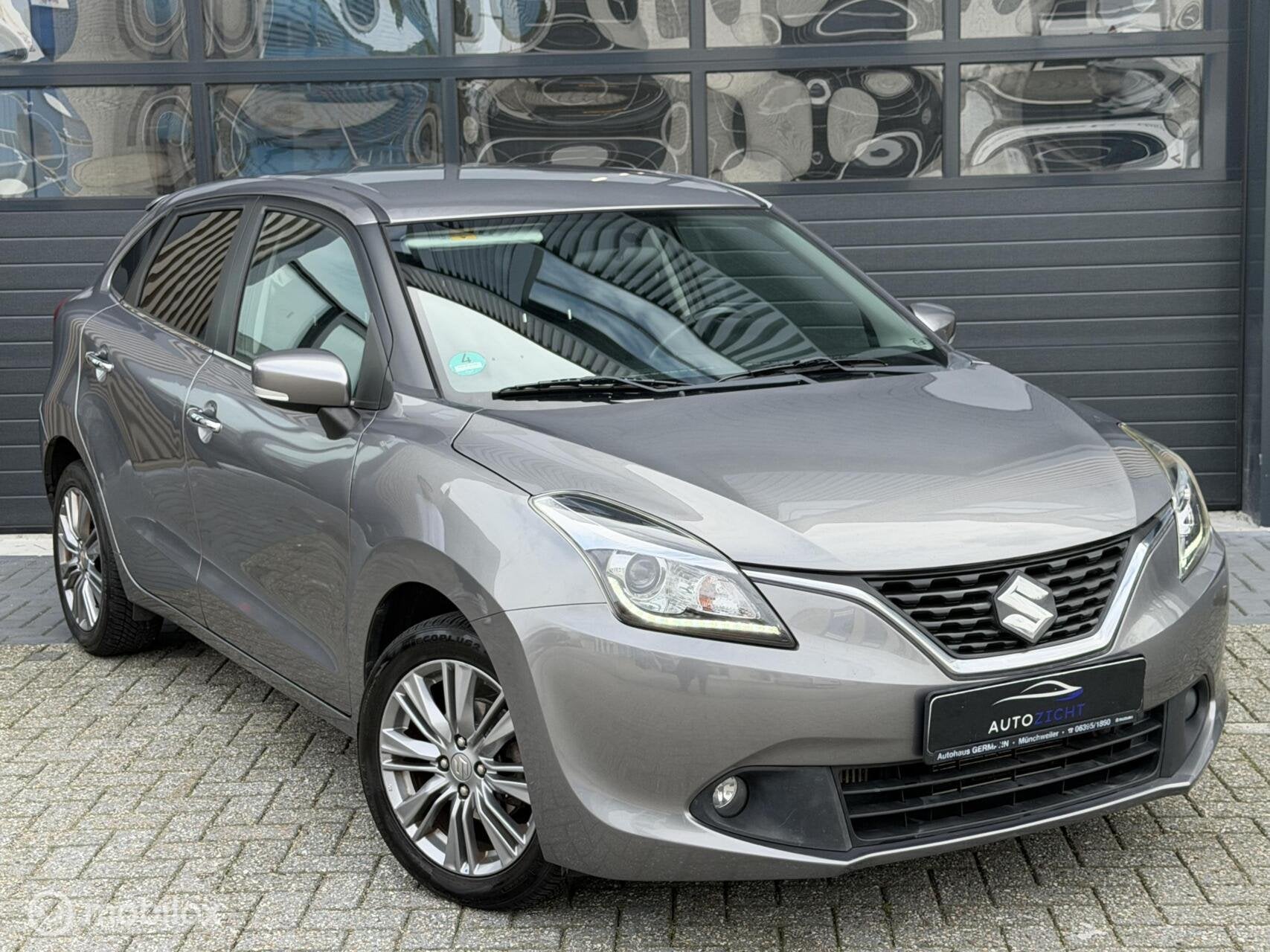 Foto 3 van Suzuki Baleno 1.0 Boosterjet High Executive | Camera | ACC
