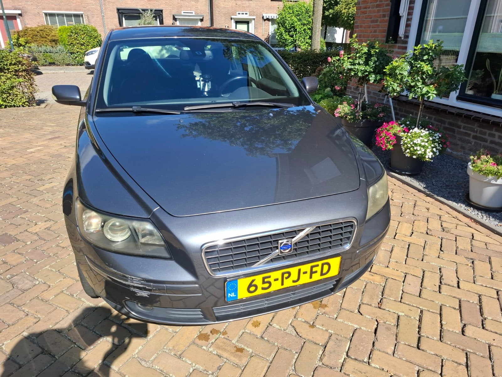 Volvo S40 2.4 I 103KW 2004 Grijs, Auto's, Volvo, S40, Sedan, Zilver of Grijs, 5 cilinders