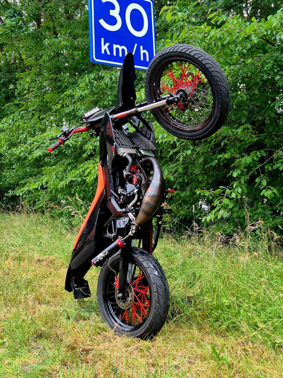Derbi senda 80cc, Fietsen en Brommers, Brommers | Derbi, Zo goed als nieuw, Ophalen
