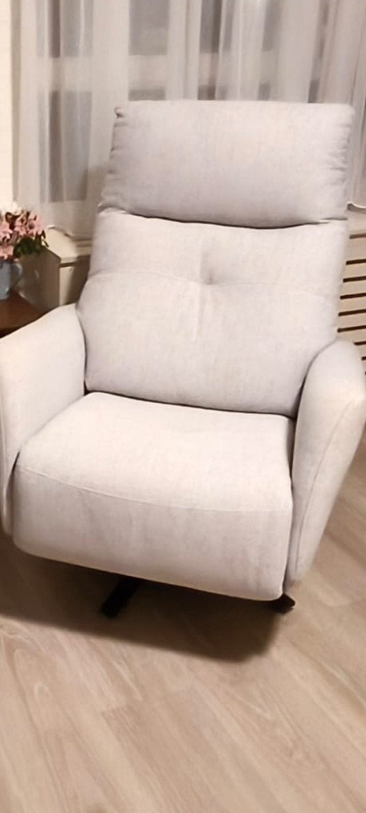 Elektrische Relaxfauteuil -Lichtgrijs Stof-Zo Goed als Nieuw, Ophalen, 75 tot 100 cm, Zo goed als nieuw, Stof