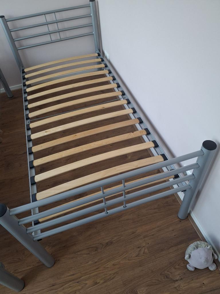 1 persoons bed (2 stuks), Ophalen, 90 cm, Eenpersoons, 210 cm