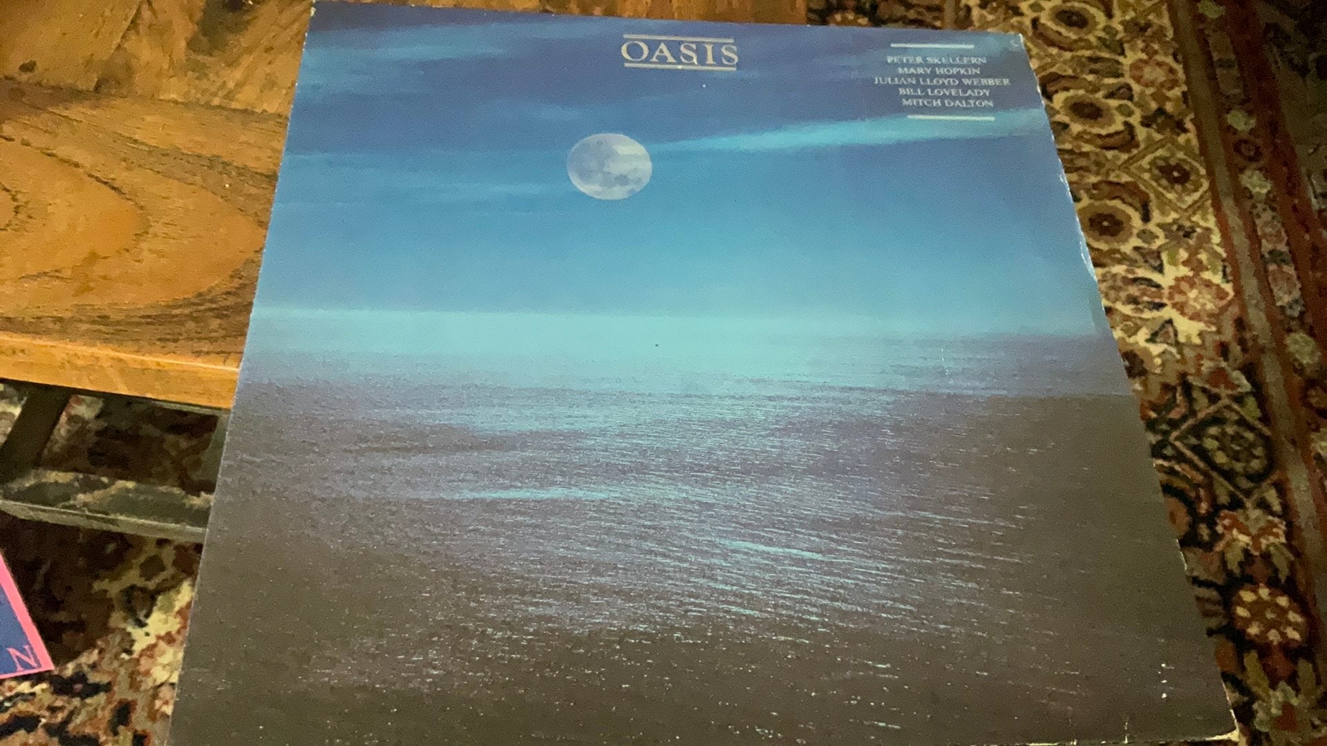 OASIS.   OASIS, Ophalen of Verzenden, Zo goed als nieuw, Overige formaten, Poprock