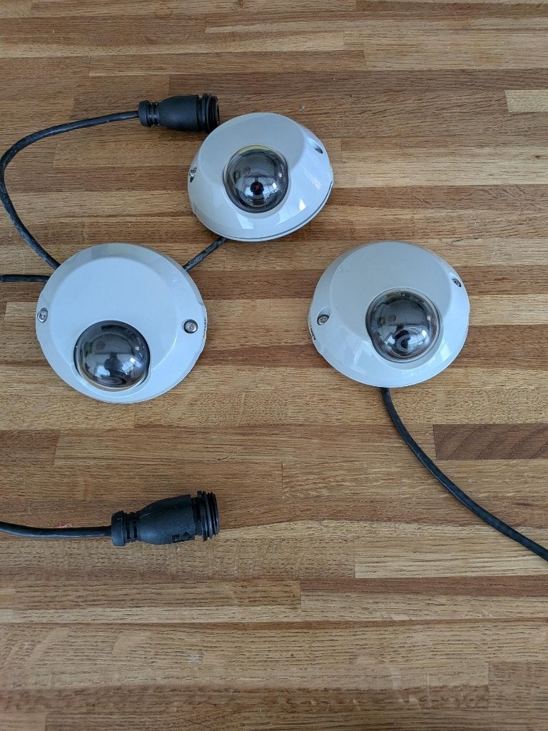 Axis mini‑camera set – 3 M3114‑R (binnen/buiten), Ophalen of Verzenden, Zo goed als nieuw