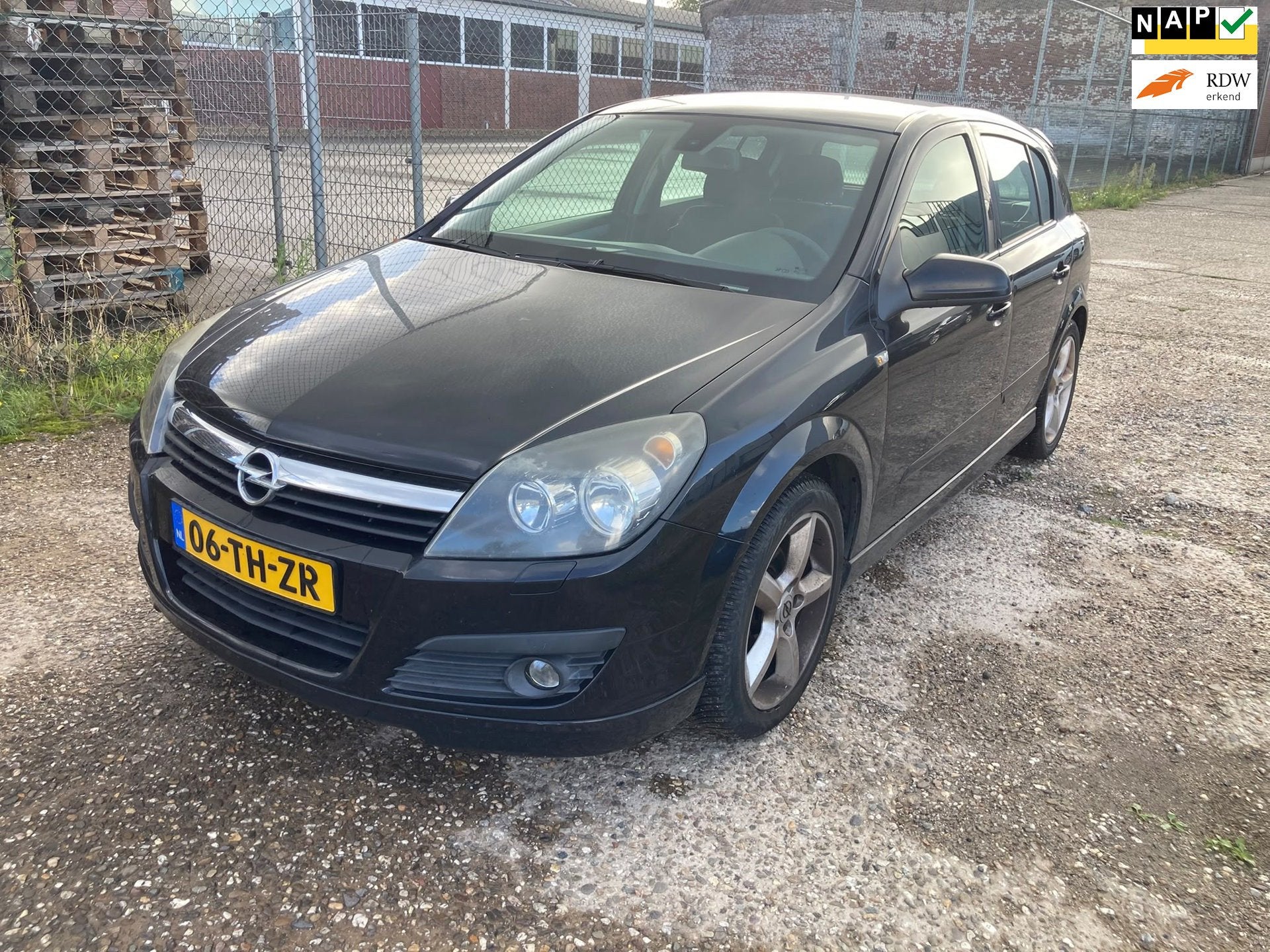 Opel Astra 1.8 Edition 5-deurs *apk:02-2027*, Auto's, Opel, Voorwielaandrijving, Gebruikt, 1796 cc, Bedrijf