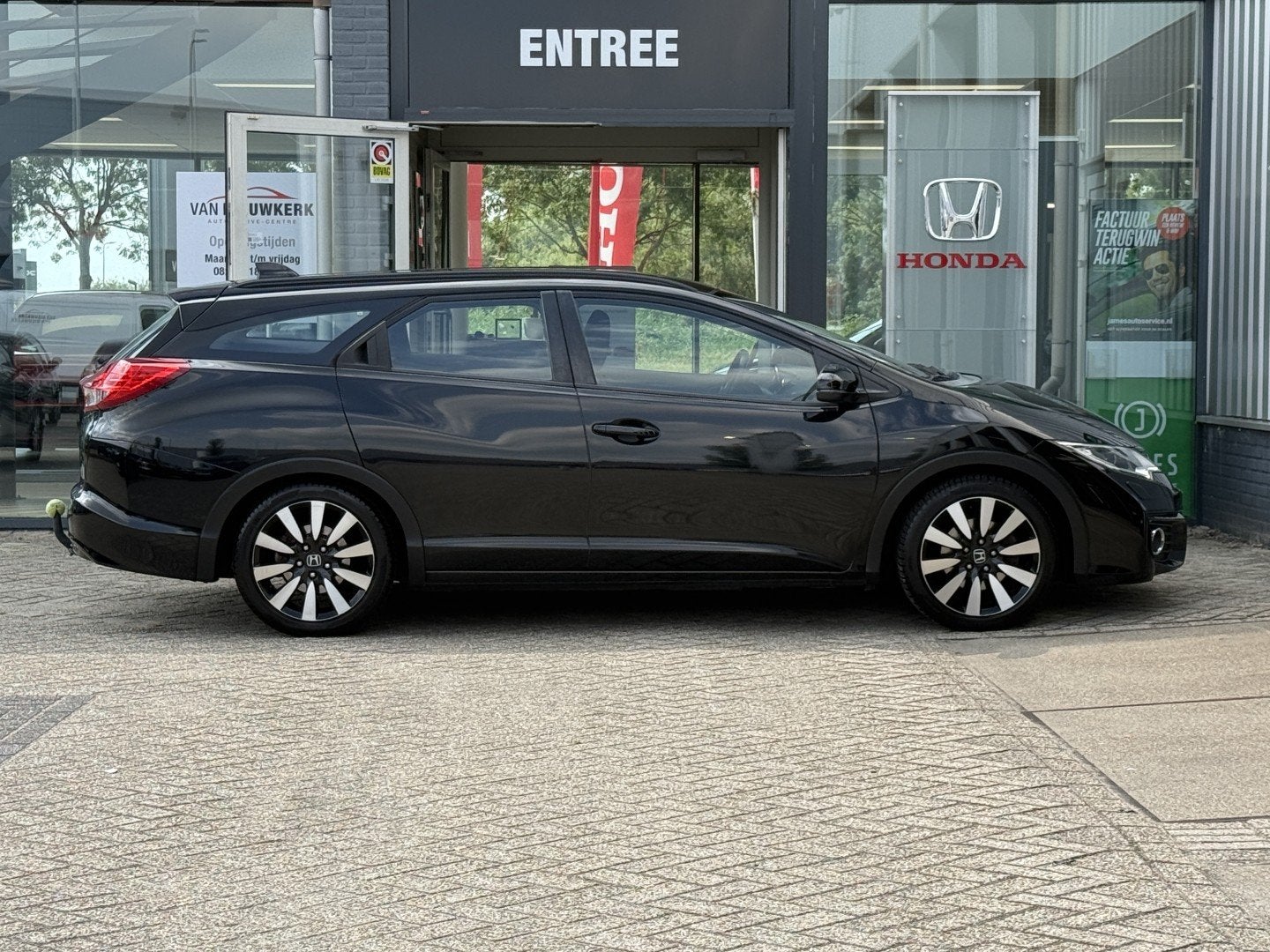 HONDA Civic 1.8i Automaat Elegance | Camera | Clima | Trekha, Auto's, Honda, Dealer onderhouden, Gebruikt, 4 cilinders, Zwart