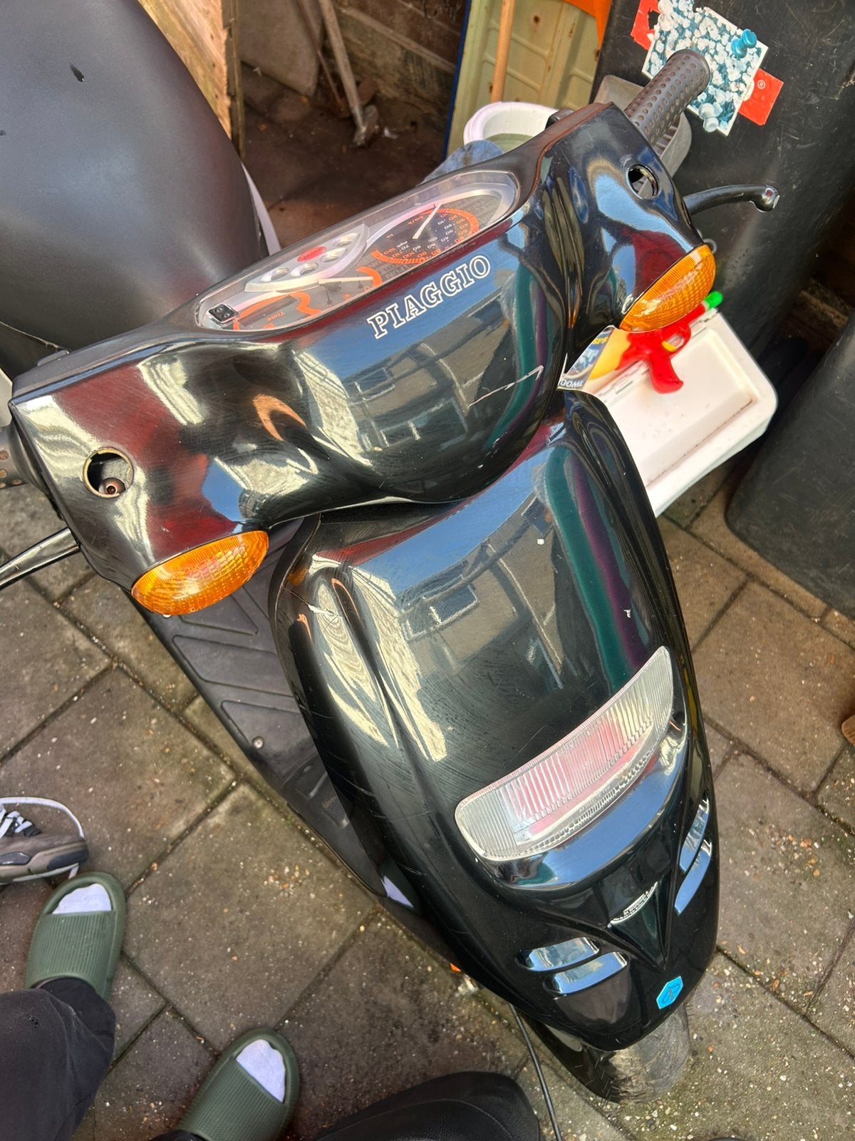 Typhoon 70cc, Ophalen