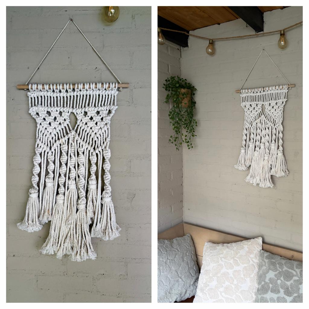 Handgemaakte Macramé Ecru kleur Wandhanger  Decoratie, Boho, Ophalen of Verzenden, Zo goed als nieuw, Wit