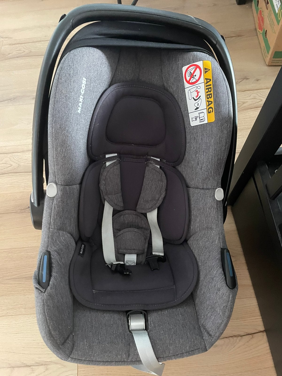 Maxi cosi met 2x isofix base, Kinderen en Baby's, Ophalen, Zo goed als nieuw, Isofix, 0 t/m 13 kg