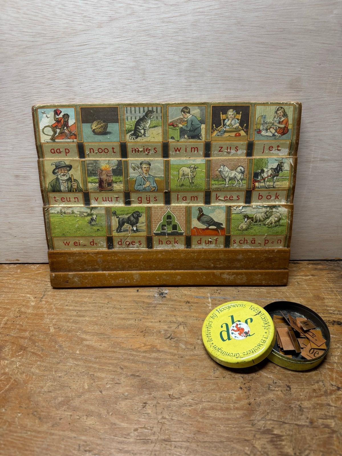 Vintage leesplankje Aap Noot Mies incl. blikje #3, Ophalen of Verzenden