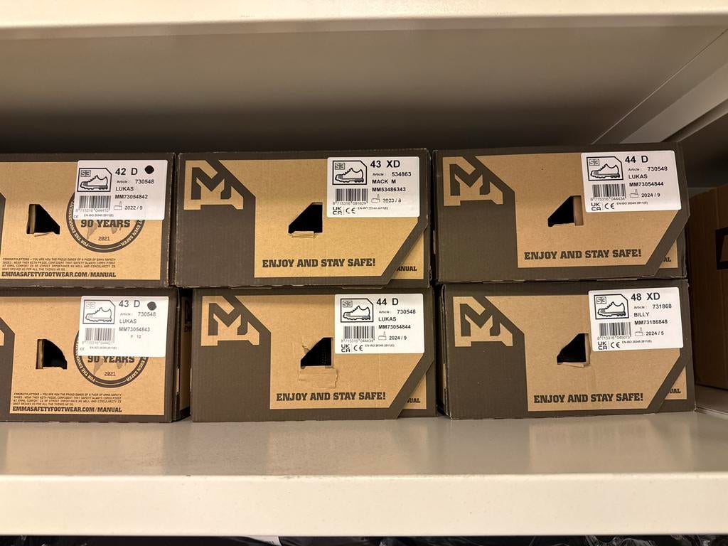 Partij Emma  werkschoenen diverse maten, Ophalen, Nieuw, Overige kleuren, Werkschoenen
