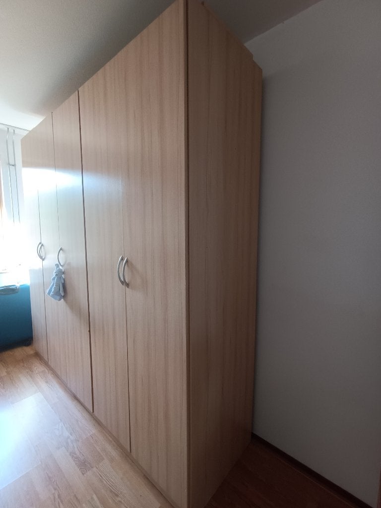Ruime kledingkast met vijf deuren, Ophalen, Met deur(en), Gebruikt, 150 tot 200 cm