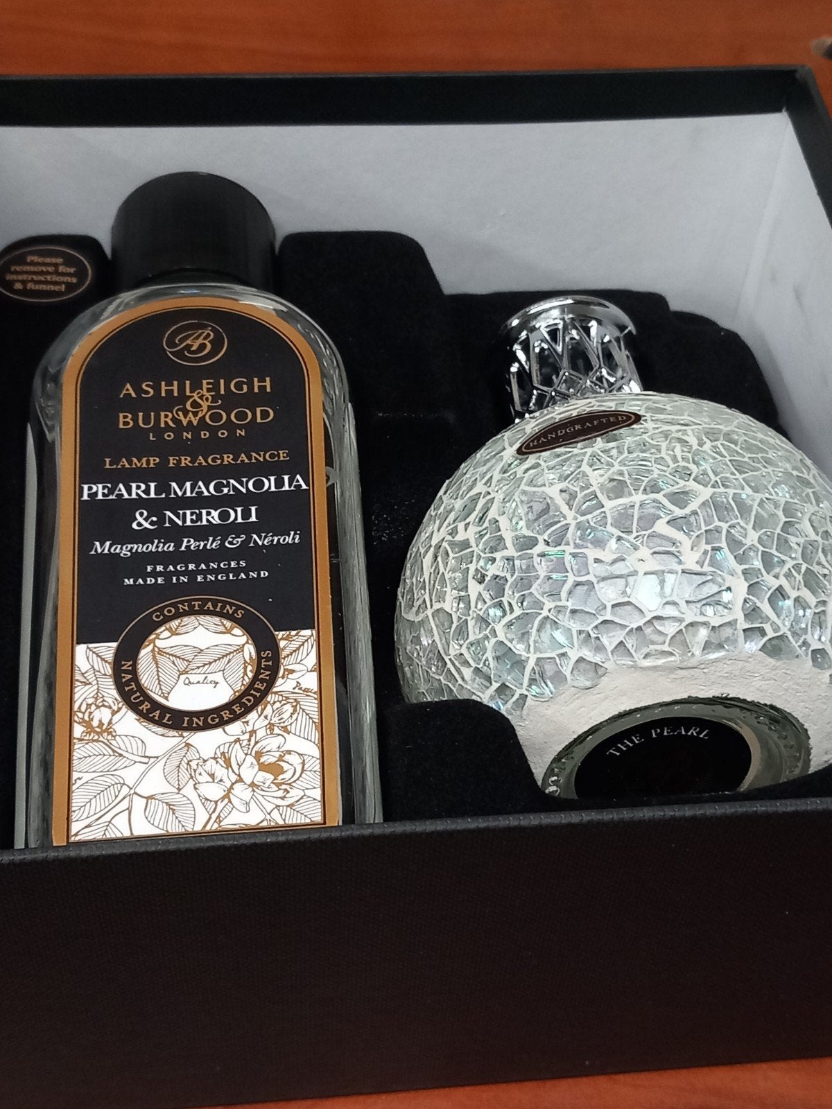 nieuwe geurbrander met olie Asleigh Burwood, Ophalen