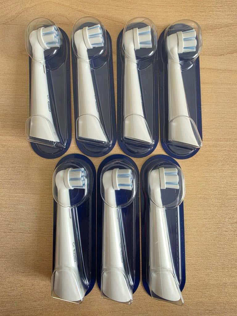 7x Oral-B iO Opzetborstels, Ophalen of Verzenden, Nieuw, Opzetborstel