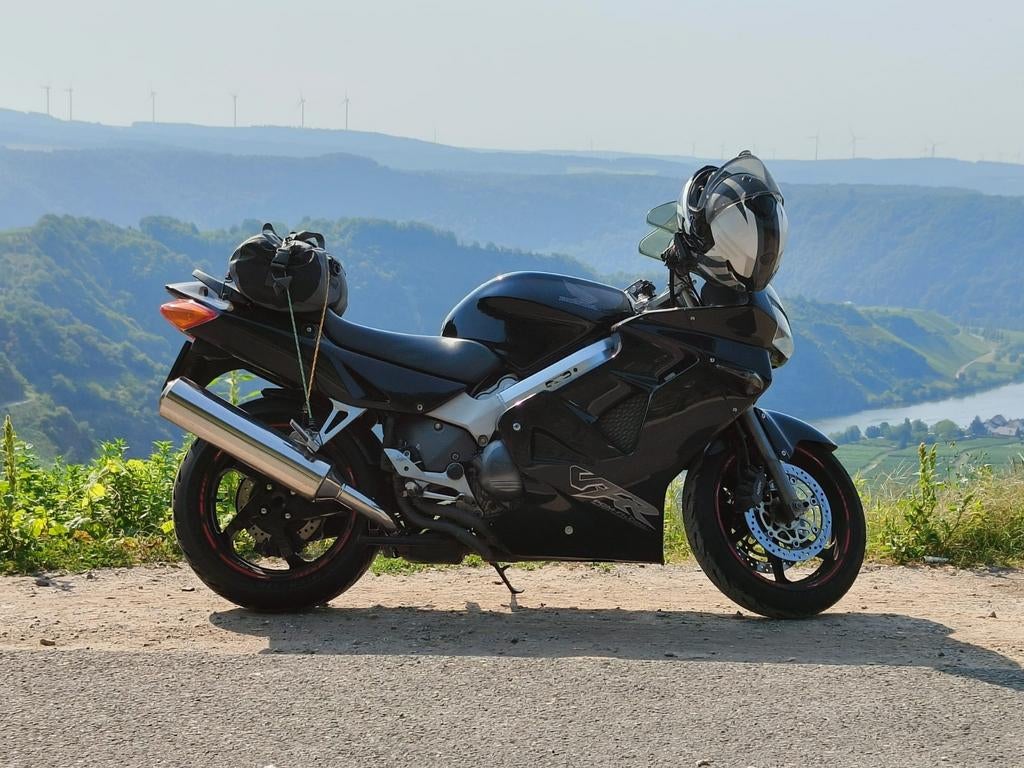 Honda vfr 800 fi, Motoren, Motoren | Honda, Particulier, Sport, meer dan 35 kW, 4 cilinders, Motorrijbewijs A, Sportuitlaat, Handgeschakeld