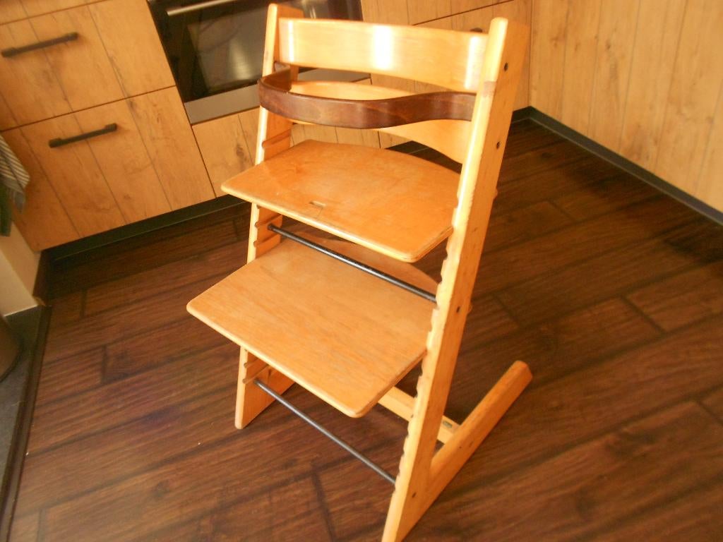 Stokke tripp trapp kinderstoel met beugel., Ophalen, Gebruikt, Meegroeistoel, Aanschuifbaar