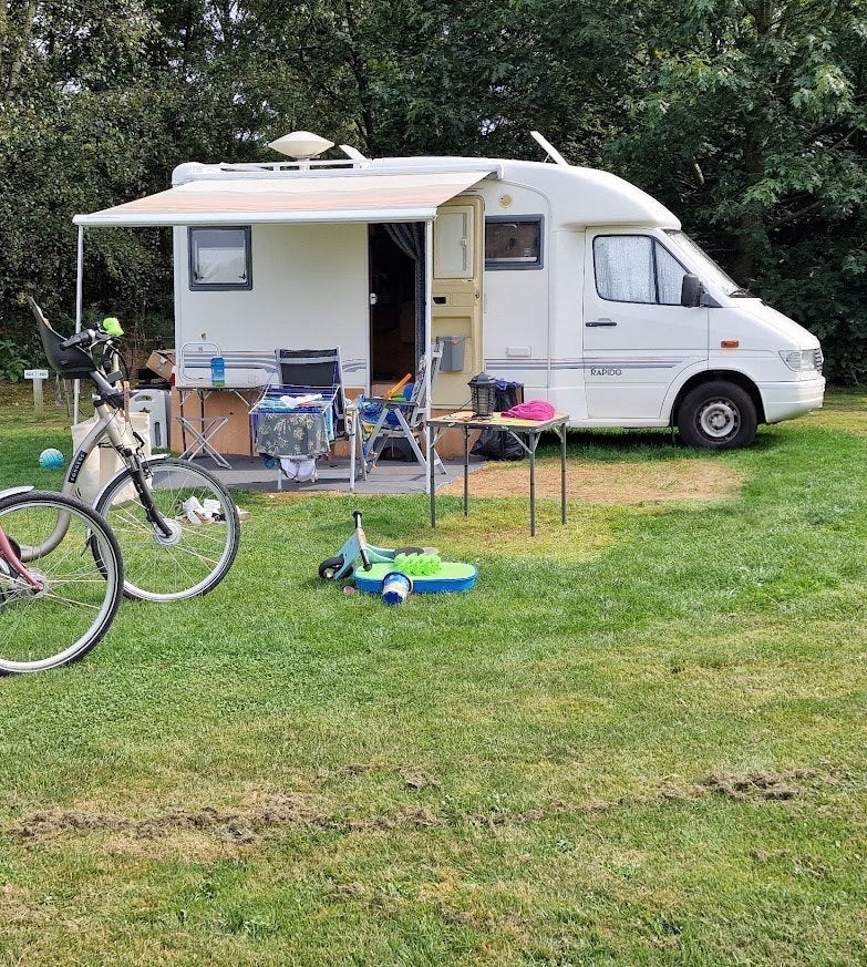 Mercedes-Benz Sprinter-Rapido Le Randonneur 749M + voortent, Caravans en Kamperen, Integraal, Elektrische ramen, Boiler, 5 tot 6 meter