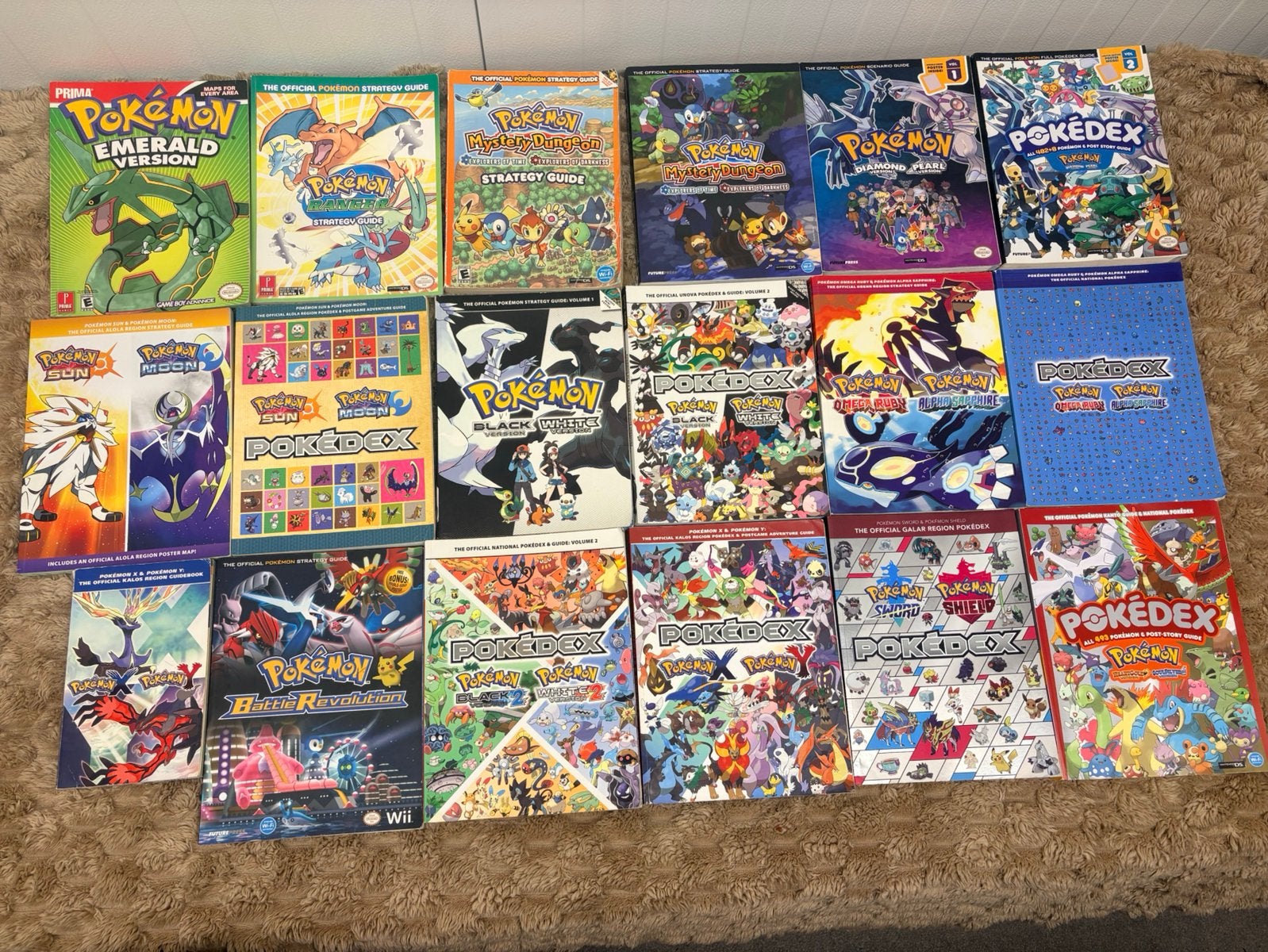Pokemon strategy guides en pokedexen