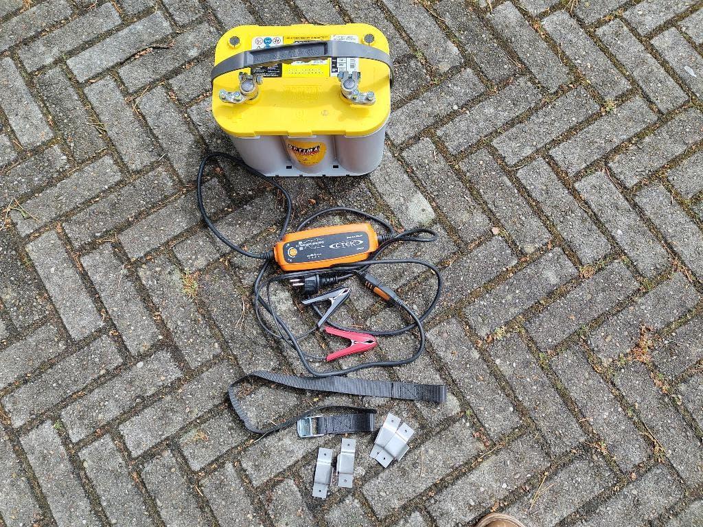 accu Optima + lader voor caravan mover, Caravans en Kamperen, Caravan accessoires, Ophalen, Zo goed als nieuw