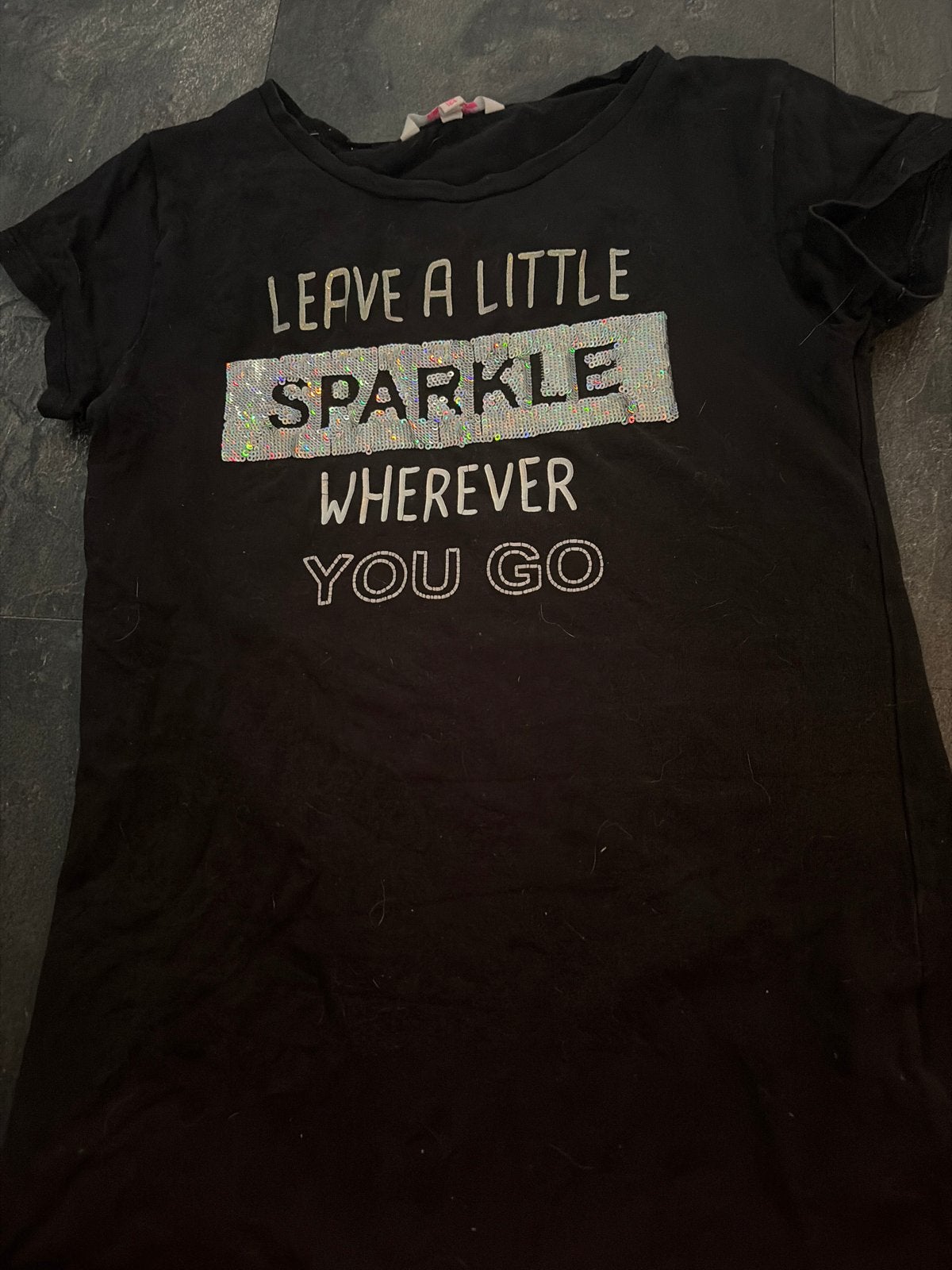 Zwart shirt met glitters maat 158/164, Kinderen en Baby's, Ophalen of Verzenden, Gebruikt, Meisje, Shirt of Longsleeve