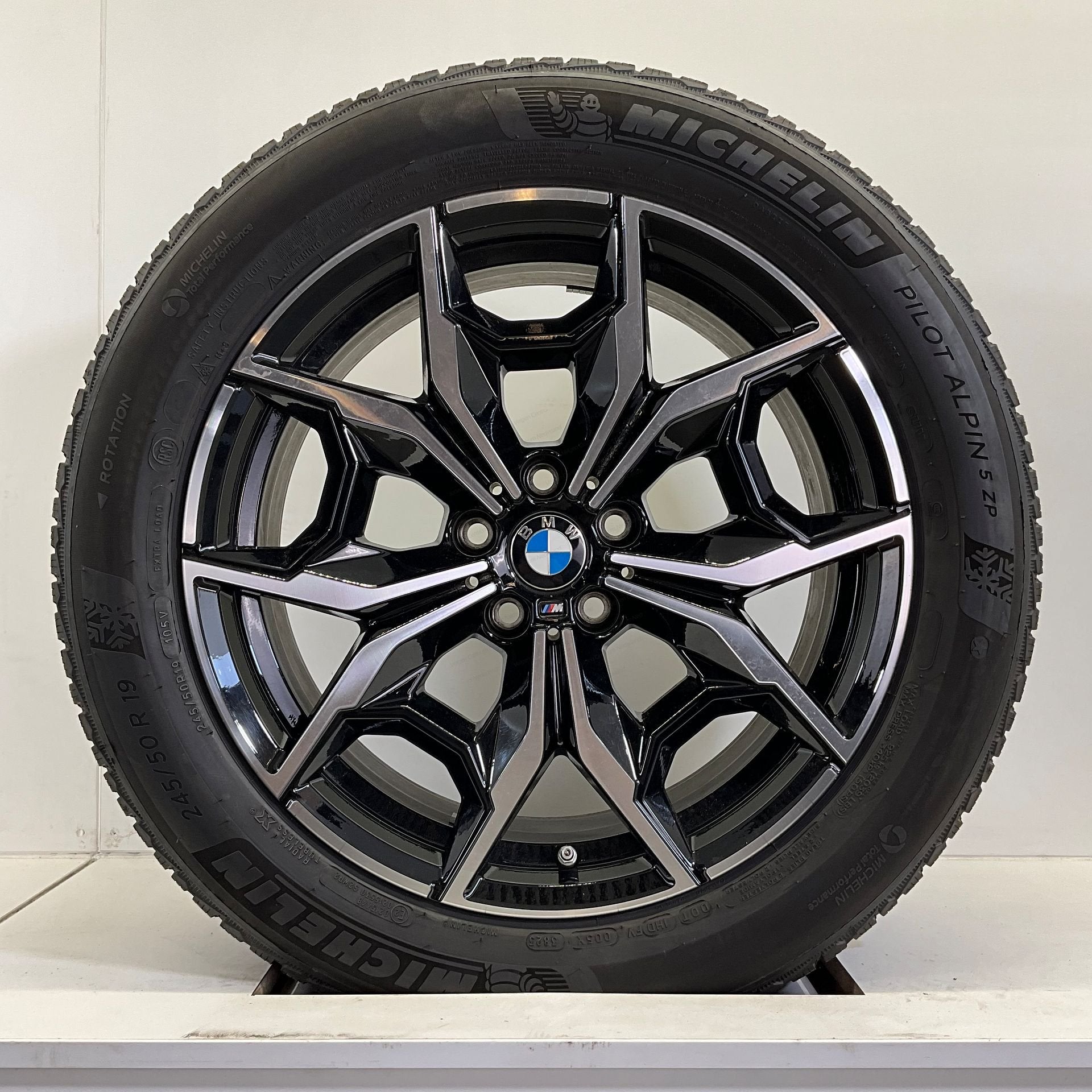 BMW X3 G01 EN X4 G02 SET VELGEN + WINTERBANDEN 19 INCH ORIG., 19 inch, -, -, Banden en Velgen
