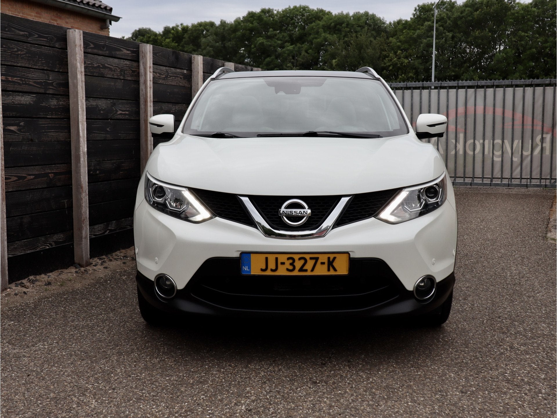 Nissan QASHQAI 1.2 Tekna AUT. (bj 2016, automaat), Auto's, Nissan, Gebruikt, 4 cilinders, 116 pk, Wit
