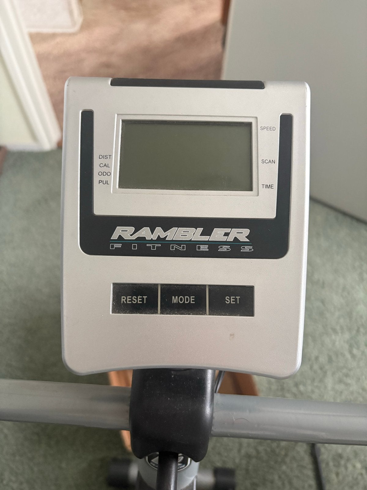 Rambler Fitness Hometrainer - Perfect voor Thuisworkouts, Ophalen, Gebruikt, Metaal, Benen