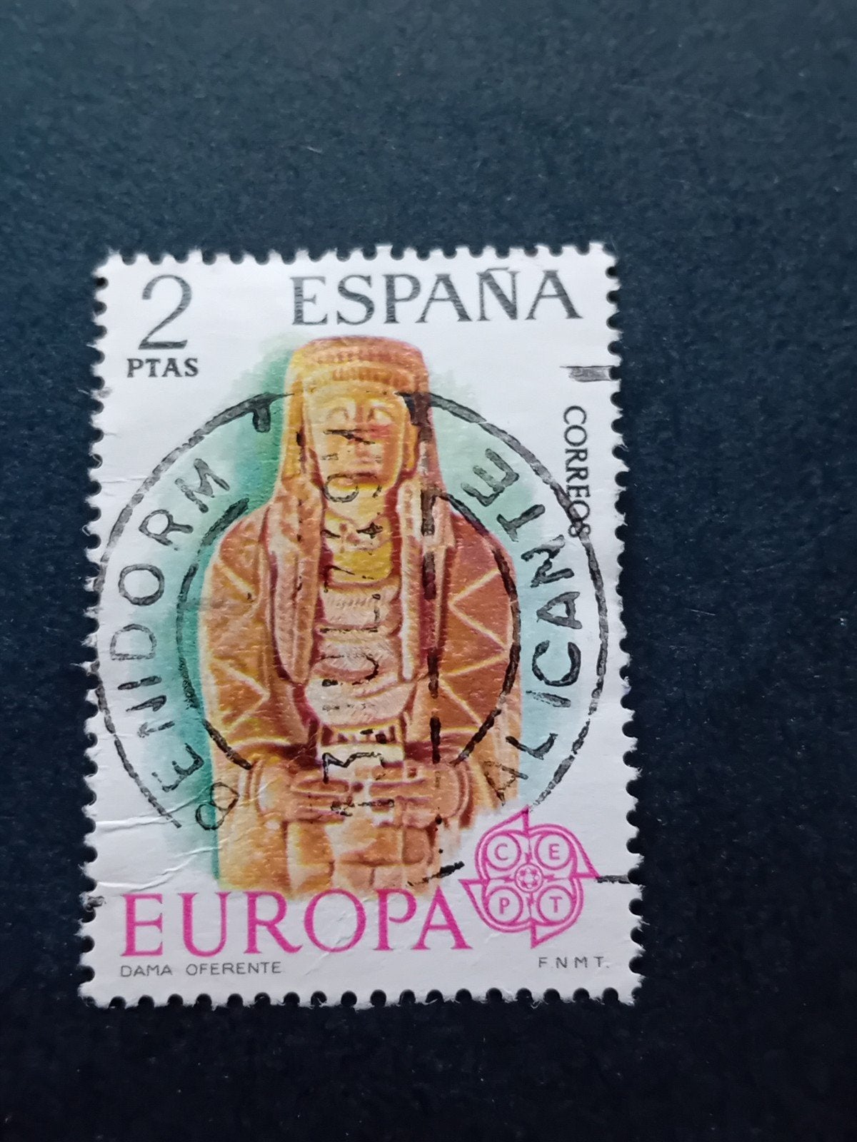 Spanje postzegel 2 PTAS Europa Dama Oferente, Verzamelen, Ophalen of Verzenden, 1980 tot heden, Spanje