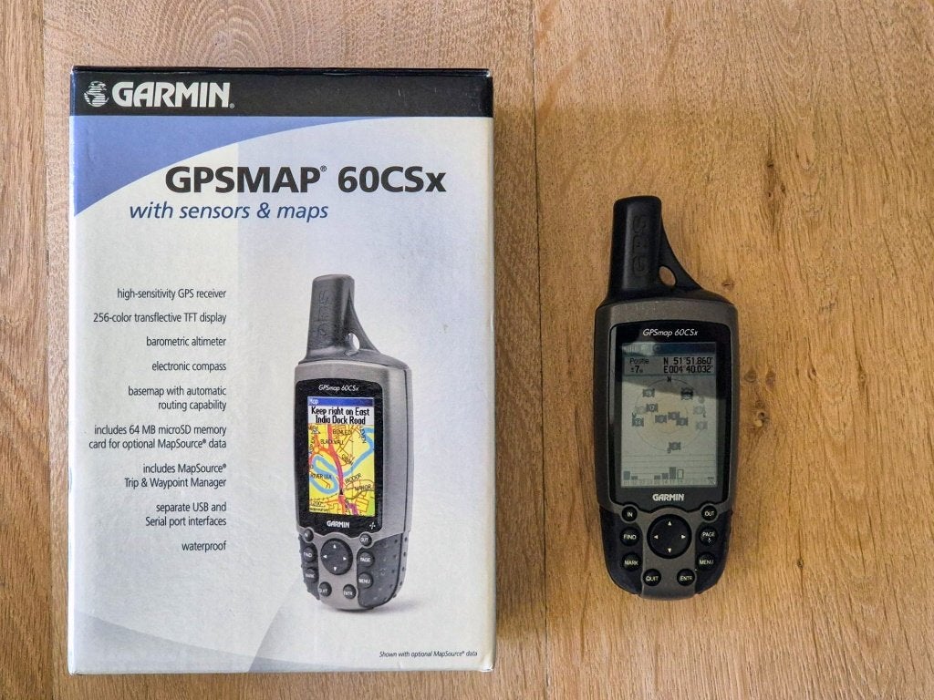 Garmin GPSMAP 60CSx Navigatie met sensoren en kaarten, Ophalen of Verzenden, Gebruikt, Navigatie of Gps