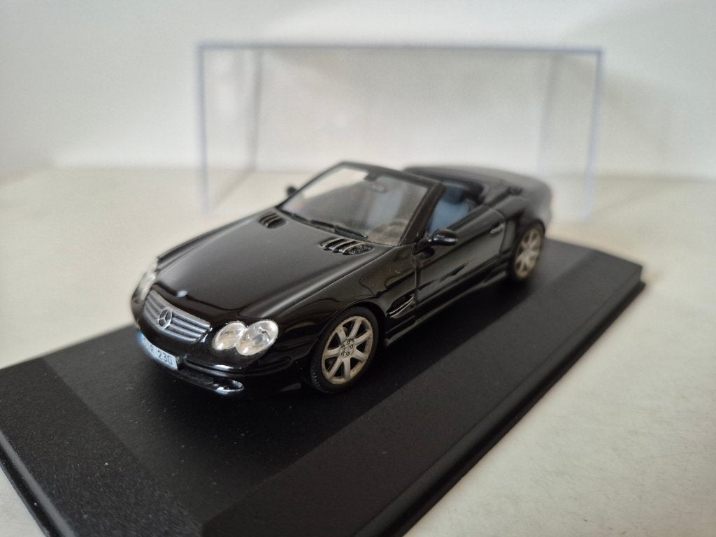 Minichamps Mercedes-Benz SL Cabrio zwart, Hobby en Vrije tijd, Modelauto's | 1:43, Ophalen of Verzenden, Zo goed als nieuw, Auto