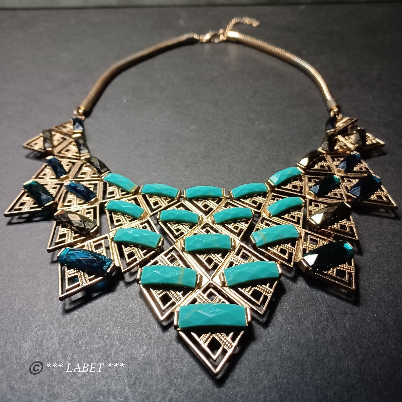 Turquoise ketting., Verzenden, Zo goed als nieuw, Blauw, Overige materialen