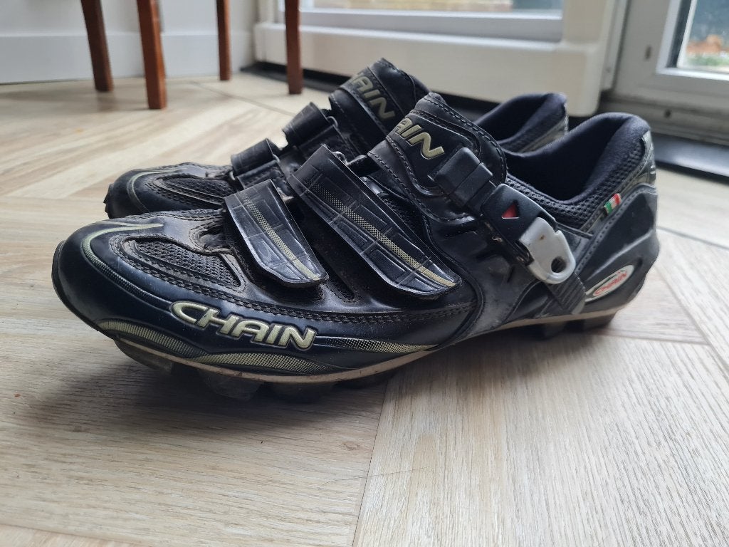 Sport, Sport en Fitness, Ophalen, Gebruikt, Schoenen