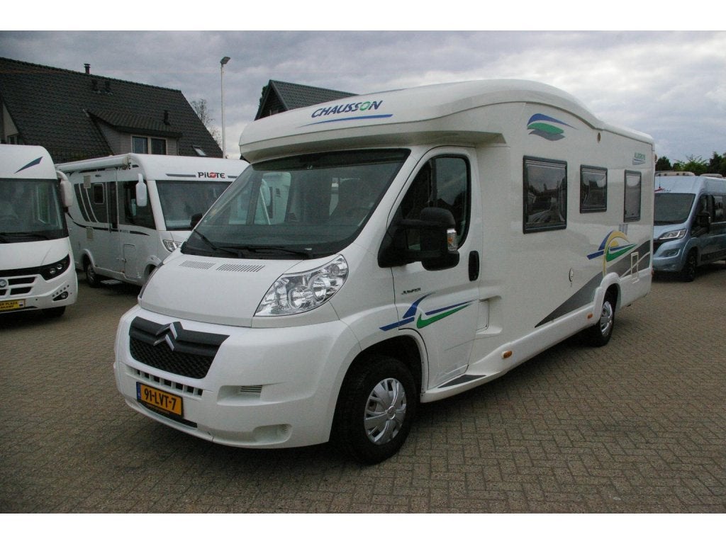 Chausson Allegro 93 Fransbed, Top indseling., Caravans en Kamperen, Campers, Airbags, Ringverwarming, Koelkast, L-zit