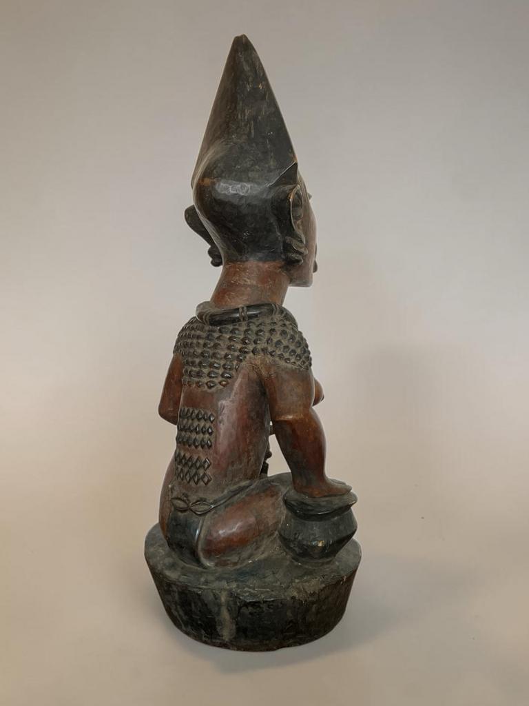 Afrikaans  beeld Yombe uit DR Congo, jaren 60,s, Ophalen