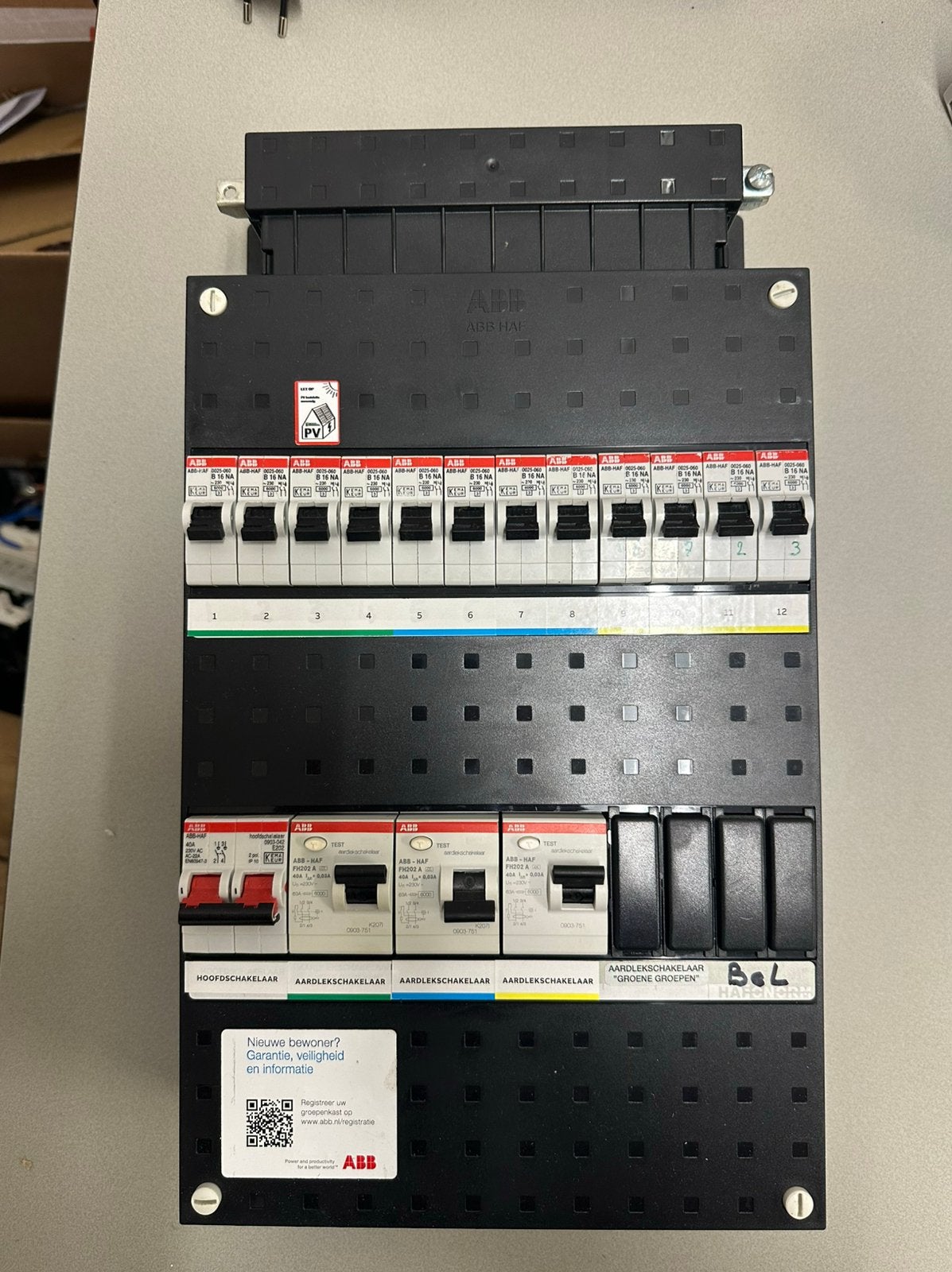 ABB groepenkast 1-fase met 12 groepen, Doe-het-zelf en Verbouw, Elektra en Kabels, Ophalen of Verzenden, Zo goed als nieuw, Abb