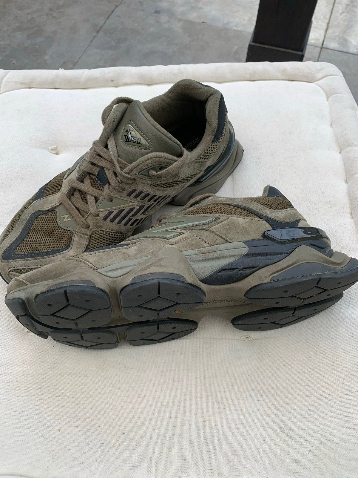 New Balance 9060 Sneakers -  maat 41,5, Ophalen of Verzenden, Zo goed als nieuw, Overige kleuren, Sneakers of Gympen
