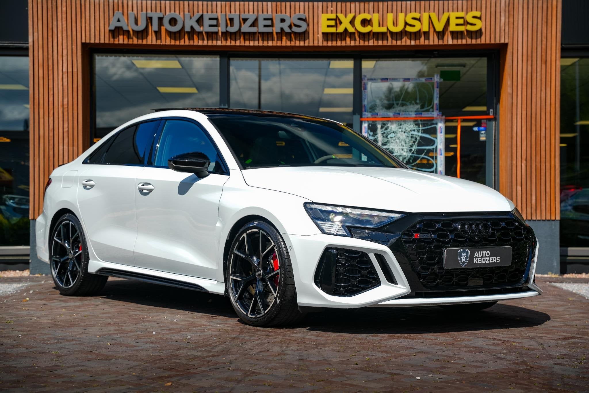 Audi RS3 Limousine 2.5 TFSI RS 3 quattro Panoramadak B&O HUD, Auto's, Audi, Automaat, Automatische klimaatregeling, Gebruikt, RS3
