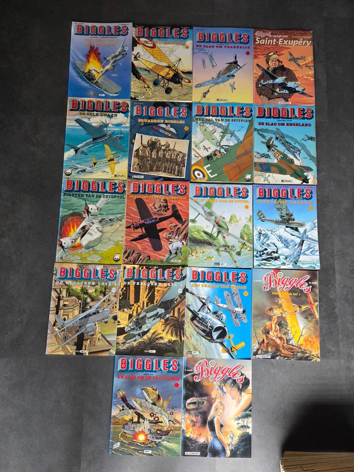 18x stripboeken - Biggles, Boeken, Stripboeken, Meerdere stripboeken, Ophalen of Verzenden, Gelezen