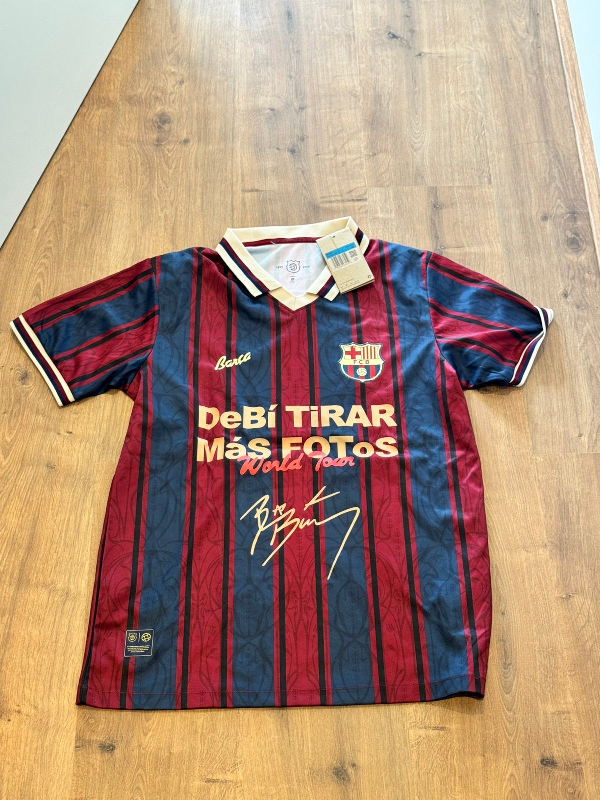 Bad bunny x barcelona, Maat M, Ophalen of Verzenden, Nieuw, Shirt