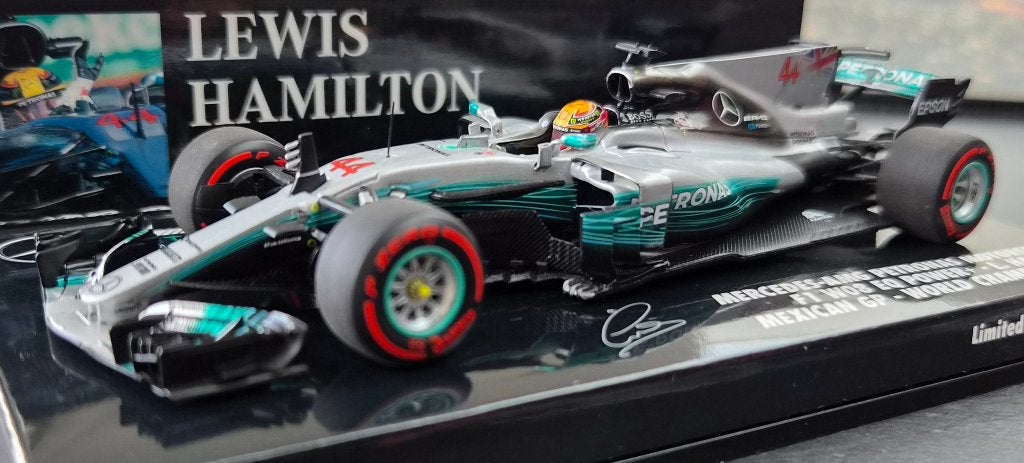 Minichamps Mercedes W08 Lewis Hamilton 1:43 Mexican GP 2017, Hobby en Vrije tijd, Ophalen of Verzenden, Nieuw, Auto, MiniChamps