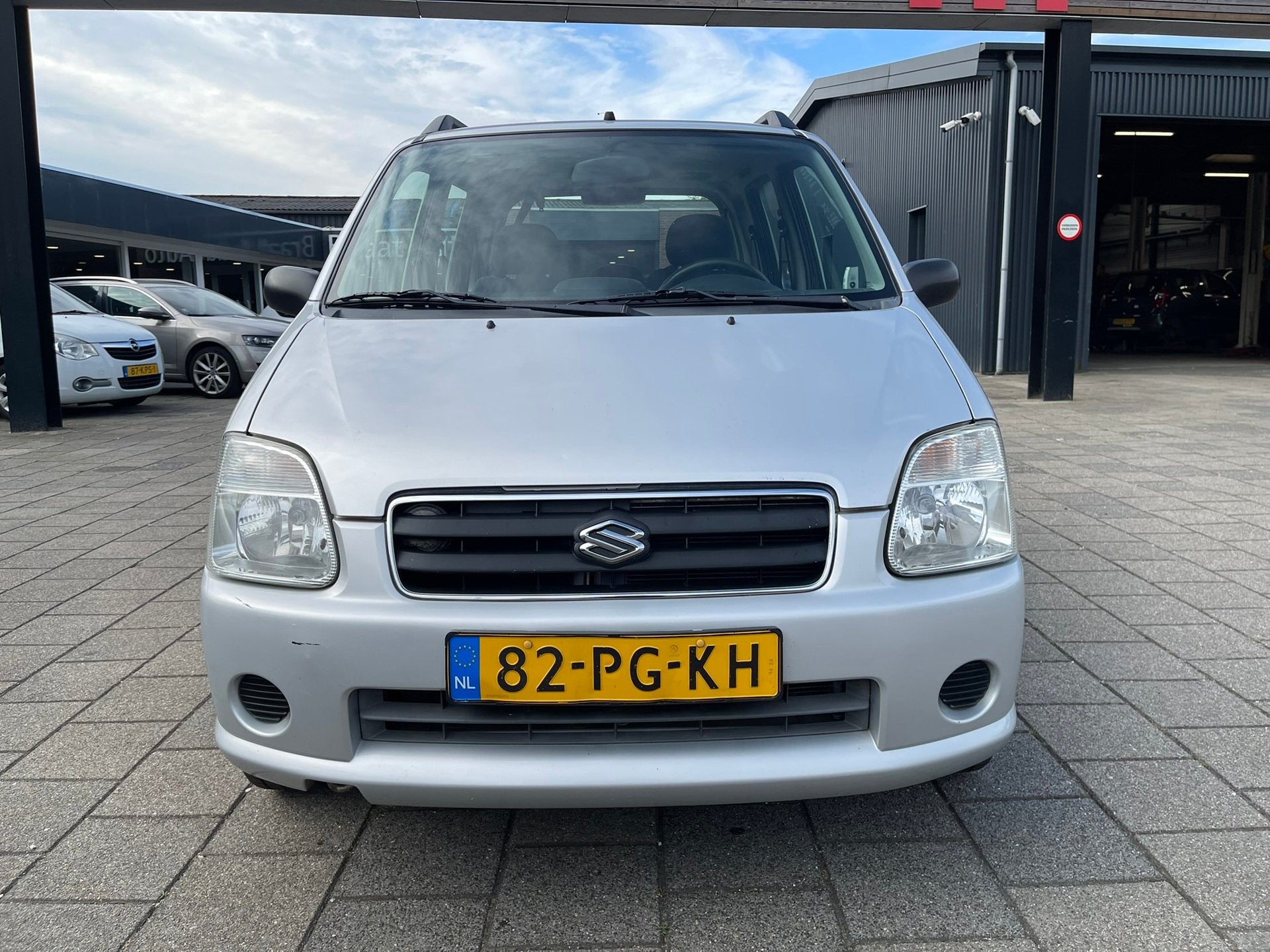 Suzuki Wagon R+ 1.3 l IJSKOUDE AIRCO l ELEK. RAMEN l STUURBE, Voorwielaandrijving, 94 pk, Stof, Huisgarantie