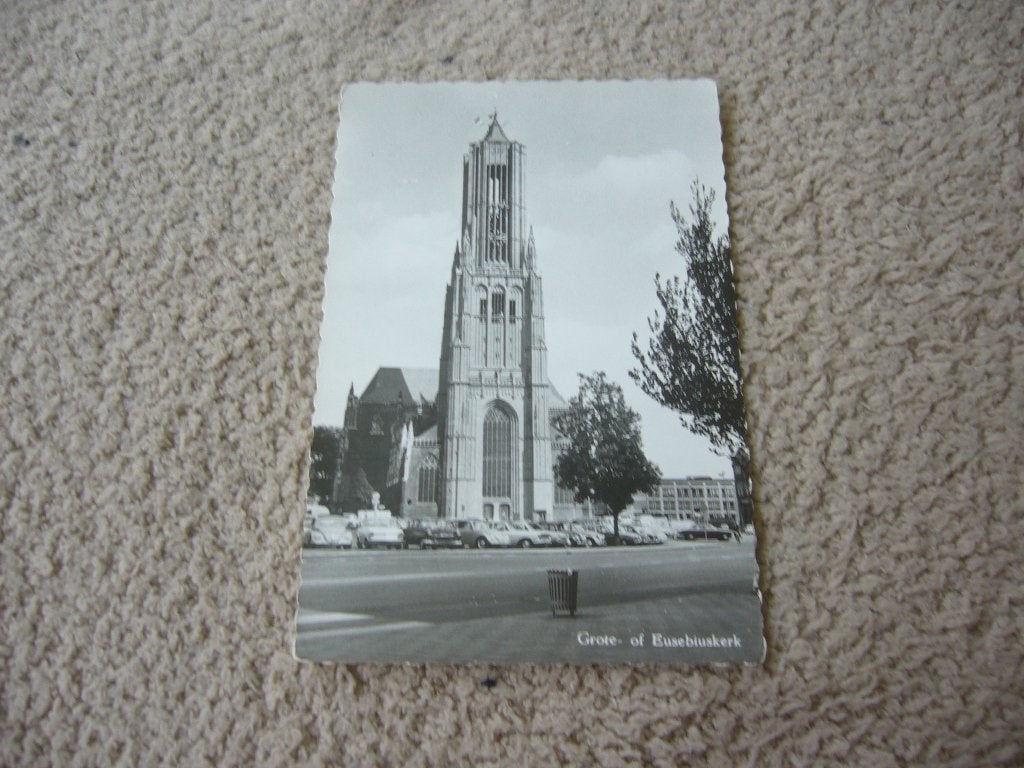 ARNHEM  =  GROTE OF EUSEBIUSKERK, Ophalen of Verzenden, 1940 tot 1960, Ongelopen, Gelderland