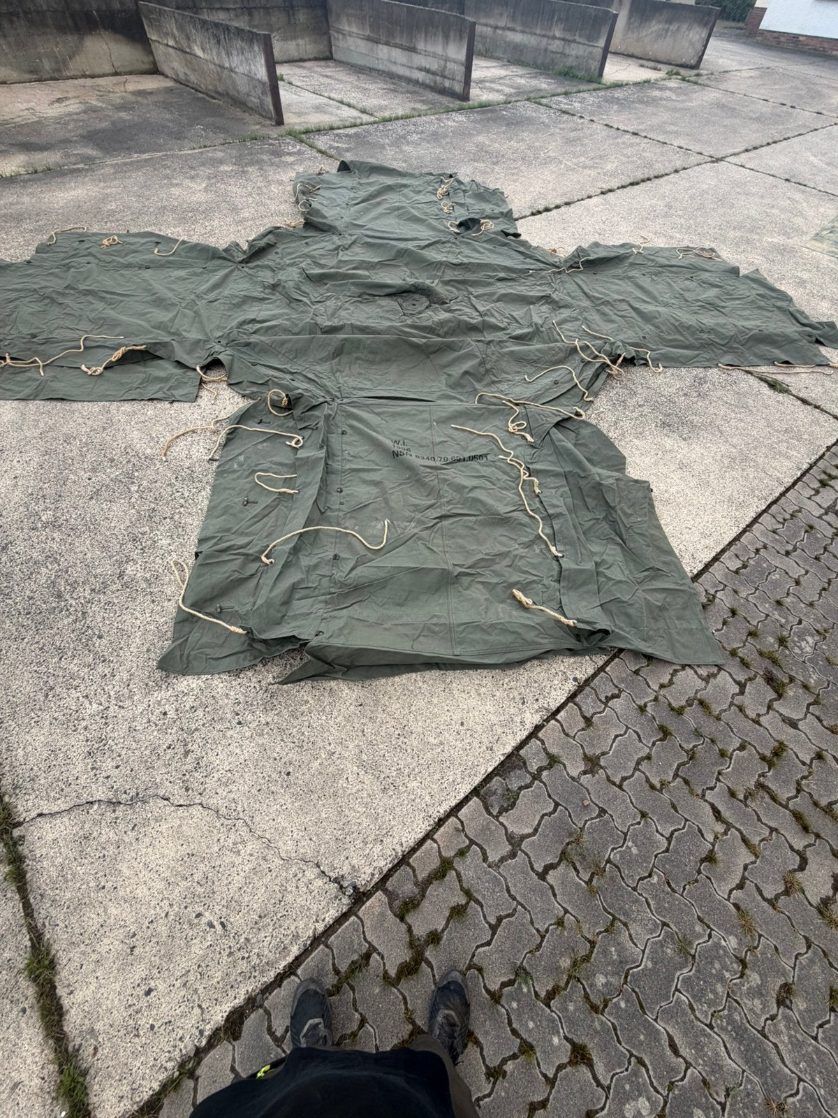 Belgisch Leger Tentdoek Octagonaal 2,90m 1996 Wilford W.-I., Ophalen of Verzenden, Zo goed als nieuw