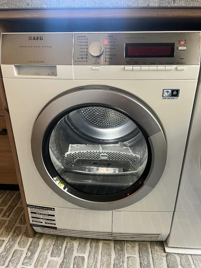 Aeg lavatherm warmtepompdroger, Witgoed en Apparatuur, Wasdrogers, Gebruikt, Overige typen, Voorlader, 6 tot 8 kg, 85 tot 90 cm