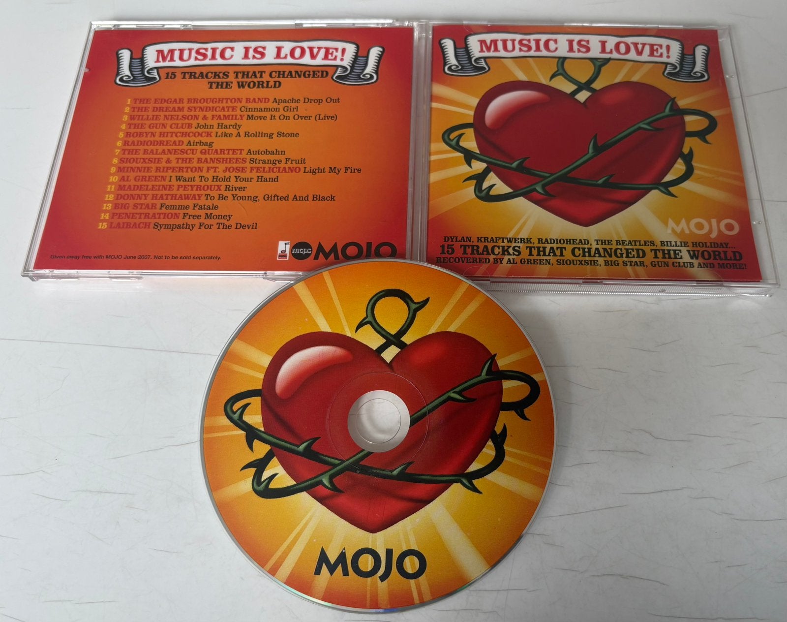 Music is Love - 15 tracks that changed the world (Mojo), Ophalen of Verzenden, Zo goed als nieuw, Pop