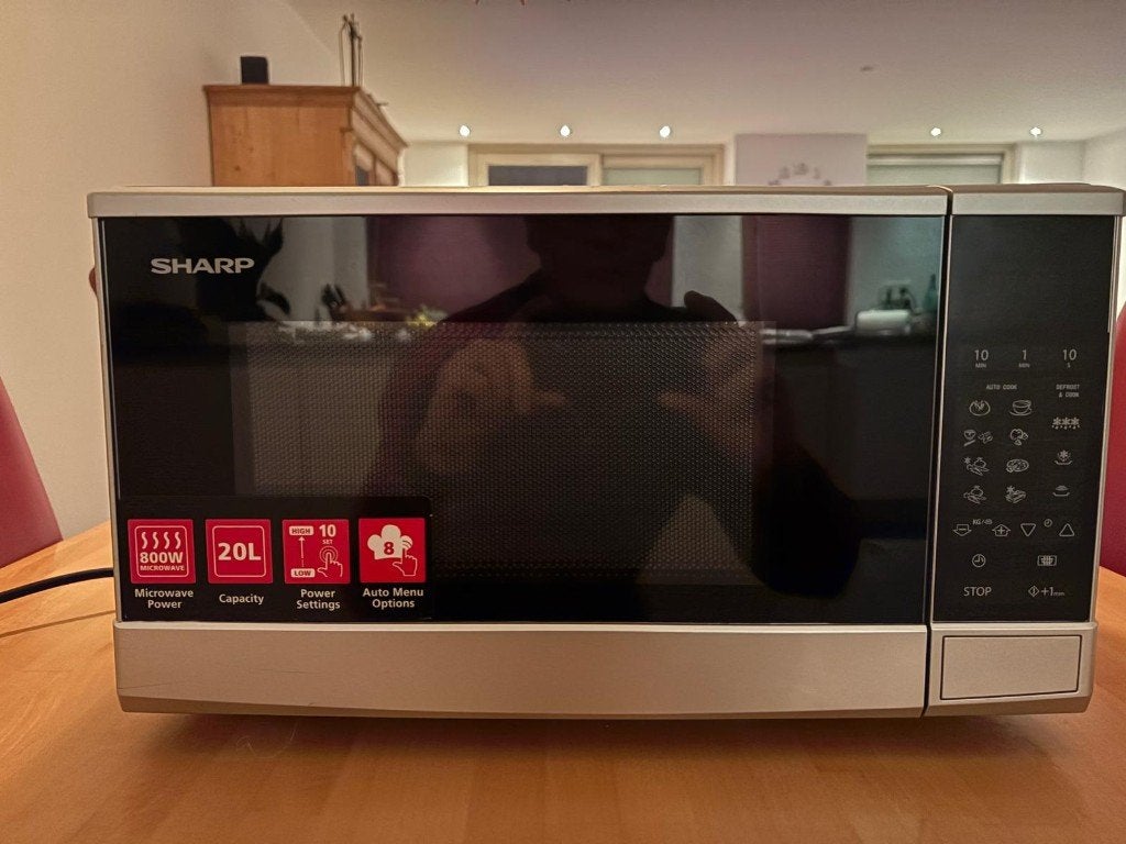 Zgan Sharp magnetron, Witgoed en Apparatuur, Ophalen, Draaiplateau, Magnetron, Zo goed als nieuw