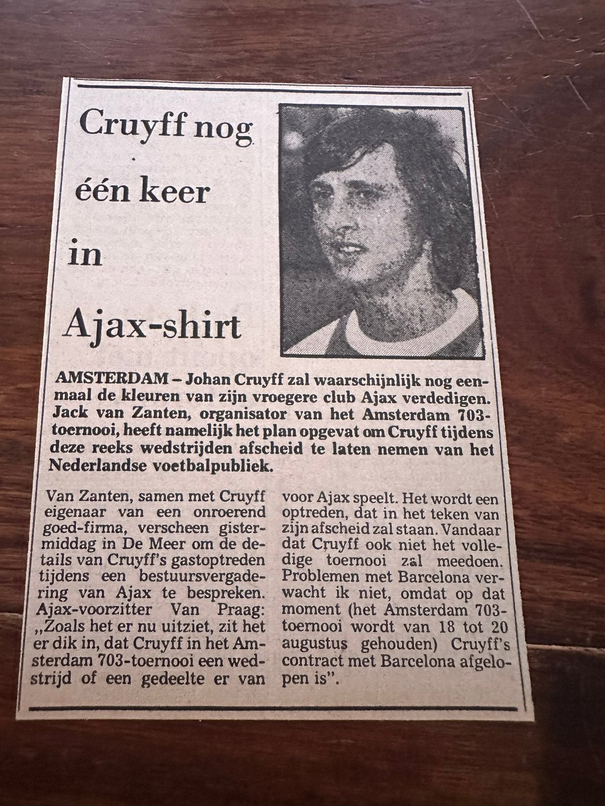 Voetbal krantenartikel Cruijff nog 1x in Ajax shirt feb 1978, Ophalen of Verzenden, Knipsel(s)