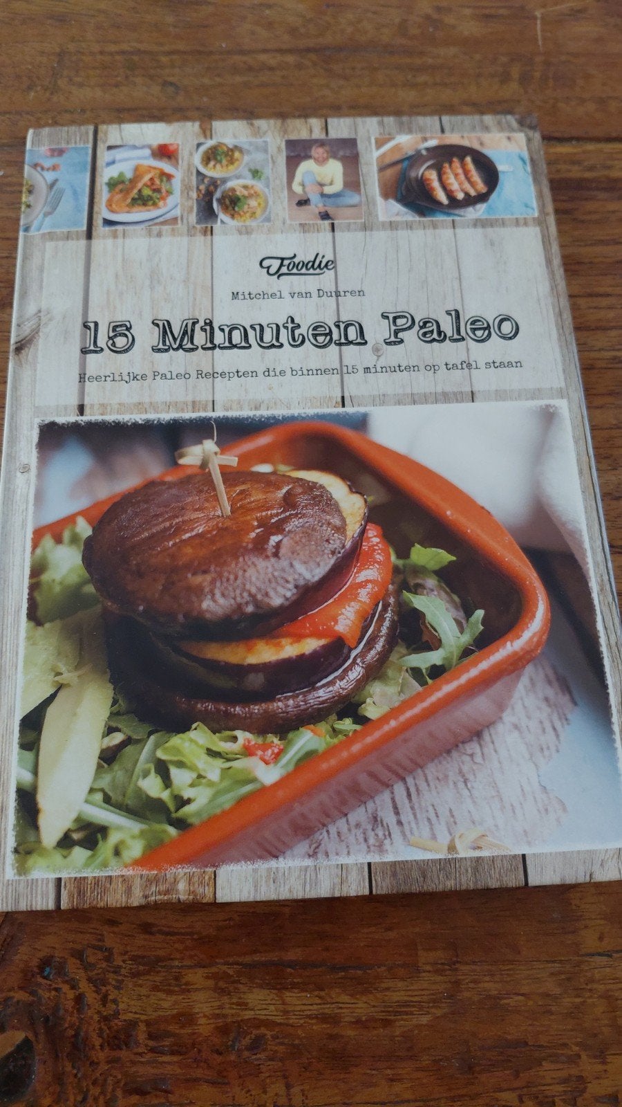 15 Minuten Paleo - Heerlijke snelle Paleo recepten, Gelezen, Mitchel van Duuren, Ophalen of Verzenden, Hoofdgerechten