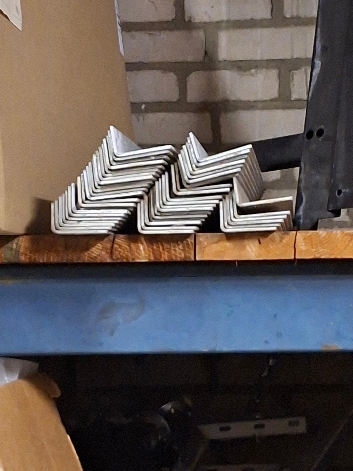 Partij Zware Industriële Muurbeugels / Plankdragers (60 cm), Gebruikt, 250 mm of meer, Overige typen, Ophalen of Verzenden