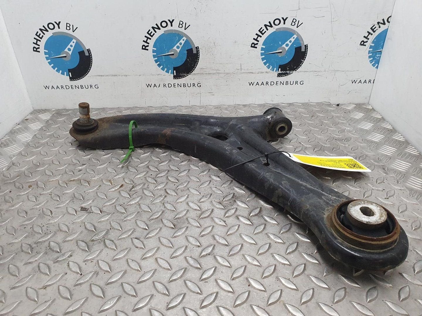 FORD KA+ DRAAGARM ONDER LV 2017, Ophalen of Verzenden, Gebruikt, ARN erkend