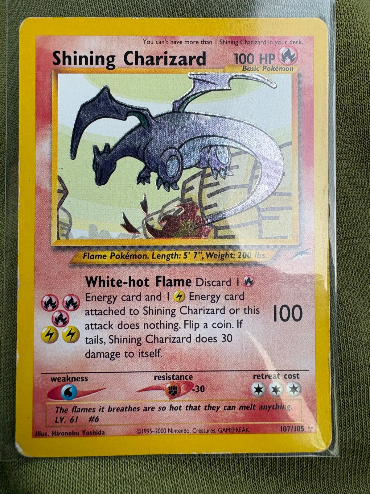 Shining Charizard Pokémon Kaart 107/105 - Neo Destiny, Ophalen of Verzenden, Gebruikt, Losse kaart